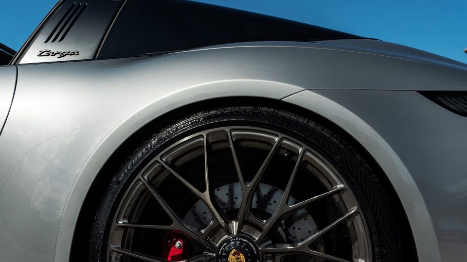 Porsche 992 Targa on ANRKY AN10 Wheels