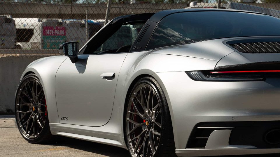 Porsche 992 Targa on ANRKY AN10 Wheels