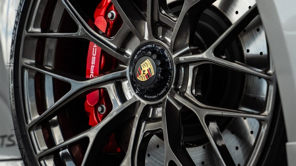 Porsche 992 Targa on ANRKY AN10 Wheels