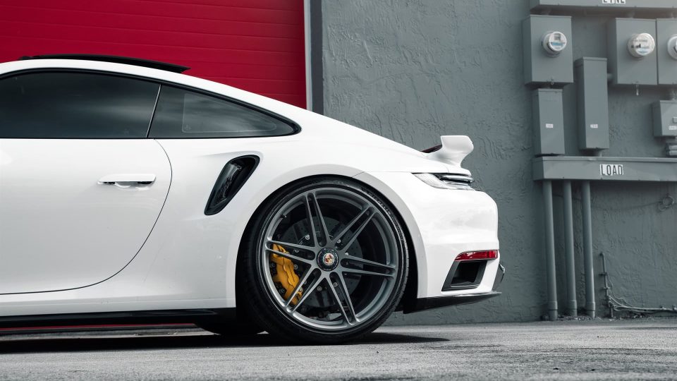 HRE P106 | Porsche 992 Turbo S