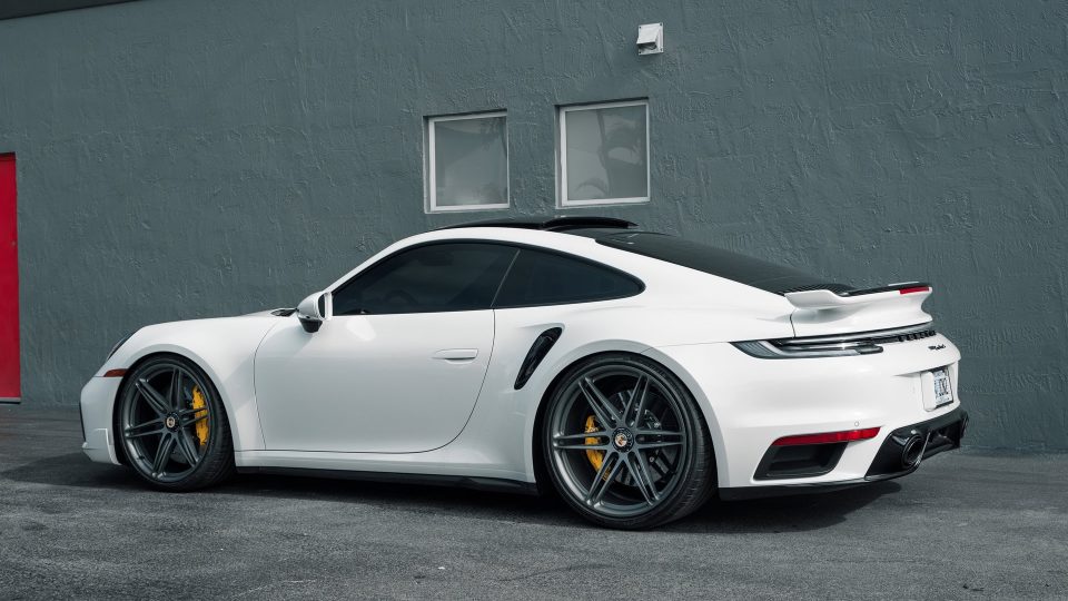 HRE P106 | Porsche 992 Turbo S