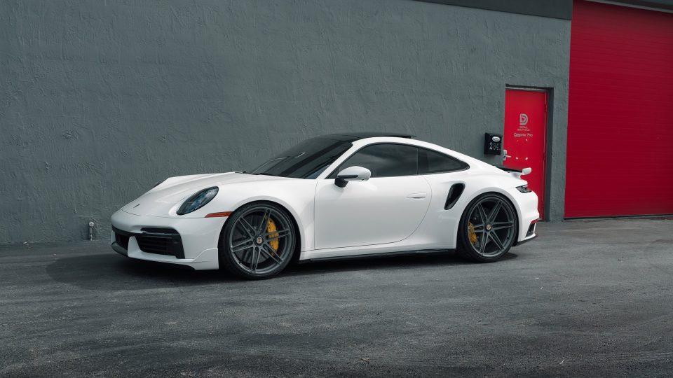 HRE P106 | Porsche 992 Turbo S