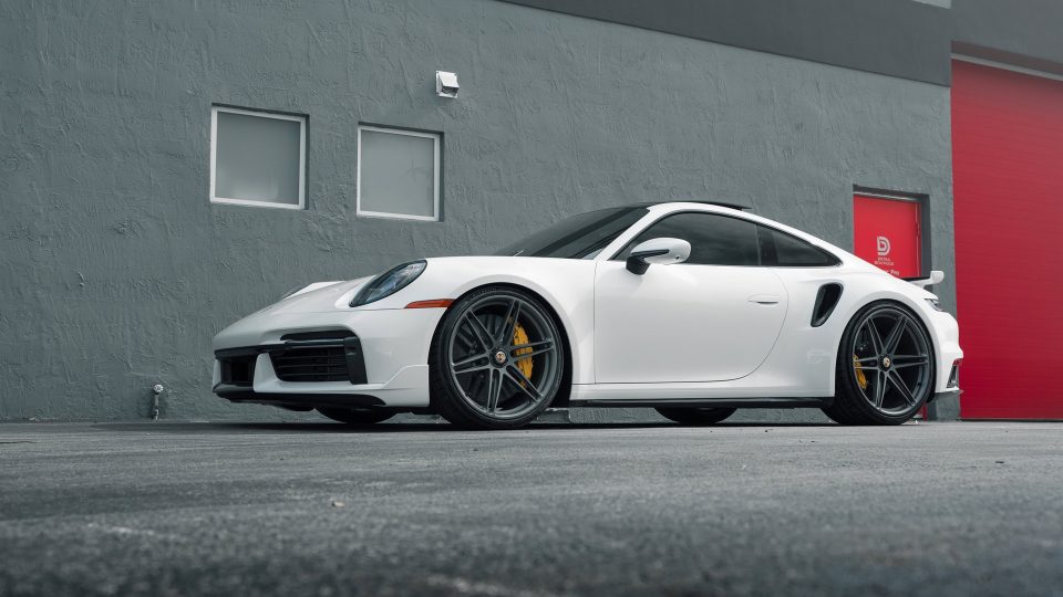 HRE P106 | Porsche 992 Turbo S