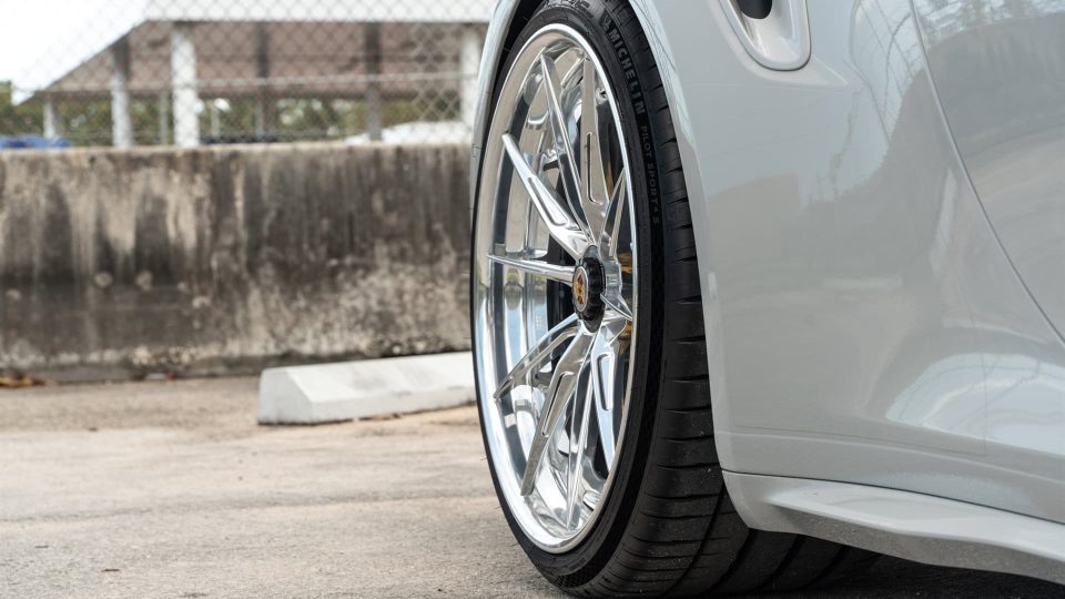 1886 Wheels G010 | Porsche 992 Turbo S Cabriolet