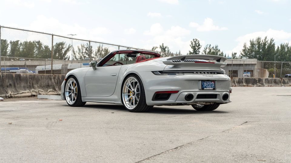1886 Wheels G010 | Porsche 992 Turbo S Cabriolet