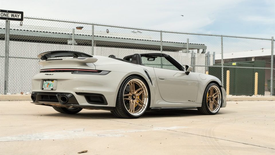 Porsche 992 Turbo / HRE S107SC