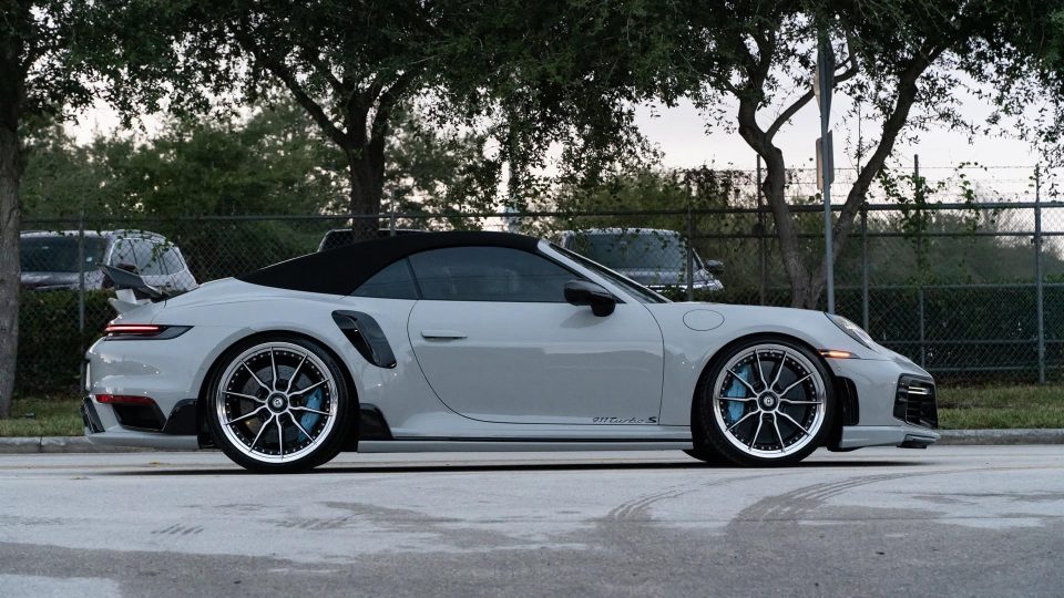 TECHART 992 Turbo S | Chalk | on HRE S104SC | Brushed Clear/ Gloss Black Window