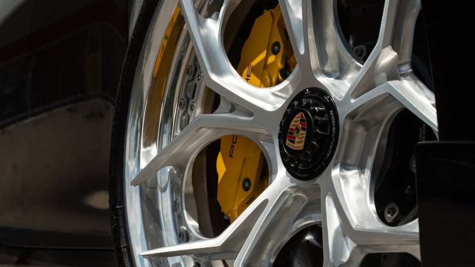 Porsche 992 Turbo Cabriolet on HRE S111SC