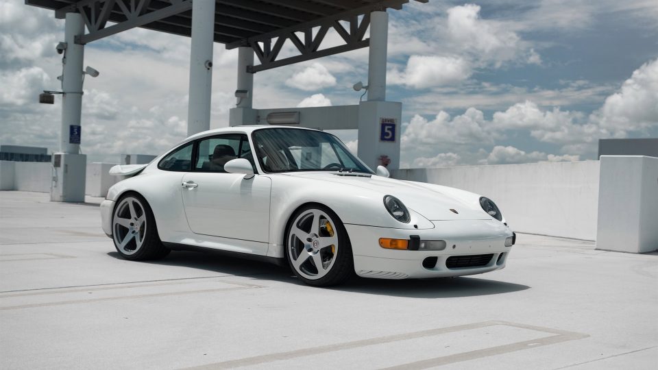 HRE 305M | Porsche 993 Turbo 2