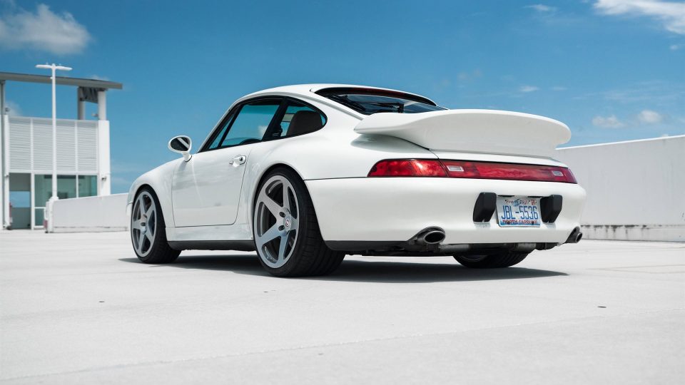 HRE 305M | Porsche 993 Turbo 2