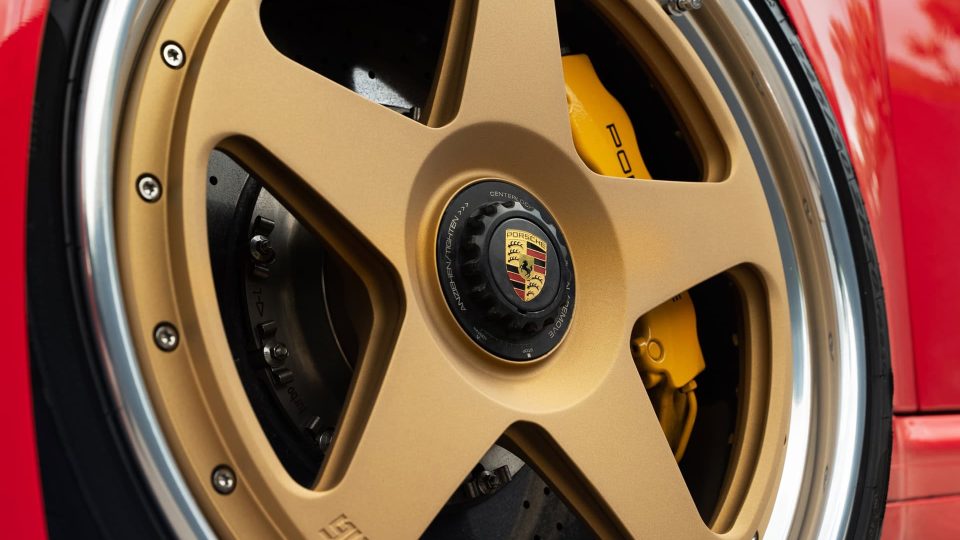 Porsche 997 Turbo S | Guards Red | on 1886 S005 Wheels | Satin Gold