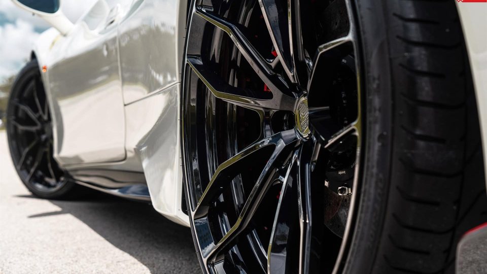 Ferrari 488 Pista | Bianco Avus | ANRKY AN21 | Gloss Black