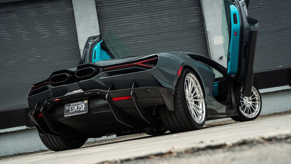 Lamborghini Revuelto – AN39 SeriesTHREE