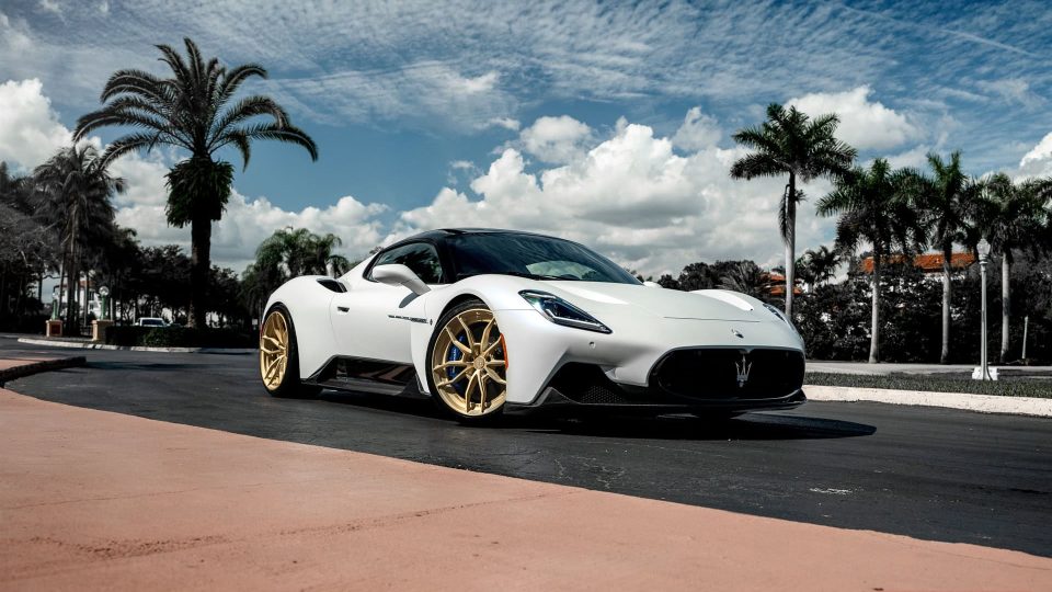 ANRKY AN21 | Maserati MC20