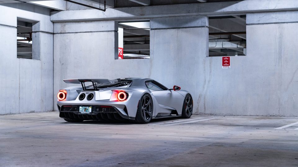 Ford GT Carbon Series – XR|Series XR-305