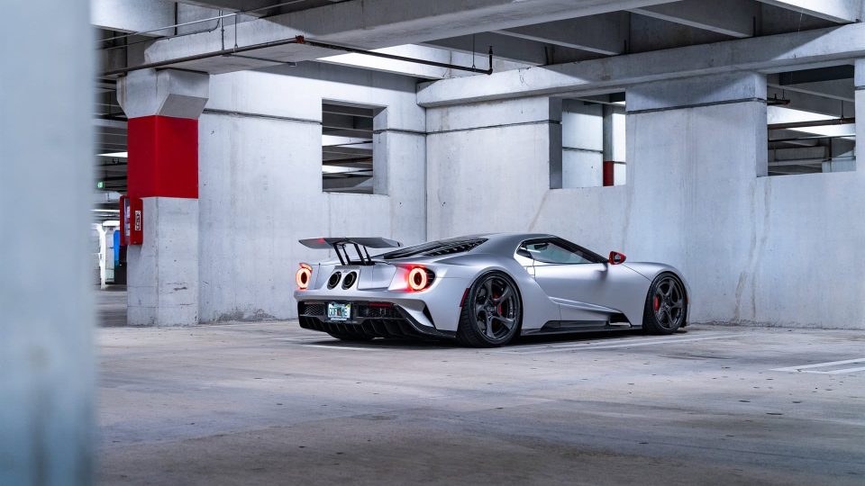Ford GT Carbon Series – XR|Series XR-305