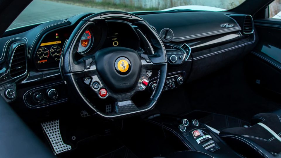 Ferrari 458 Spyder on ANRKY XR-205