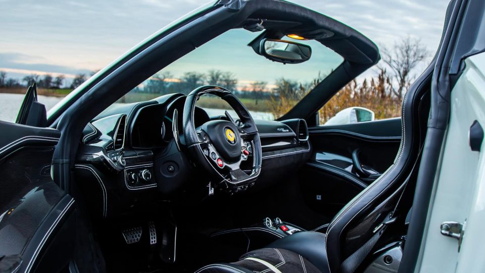 Ferrari 458 Spyder on ANRKY XR-205