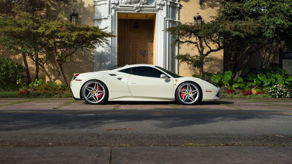 Ferrari 488 GTB | Bianco Fuji | on ANRKY S1-X3 | Brushed Clear