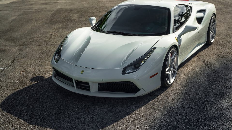 Ferrari 488 GTB | Bianco Fuji | on ANRKY S1-X3 | Brushed Clear
