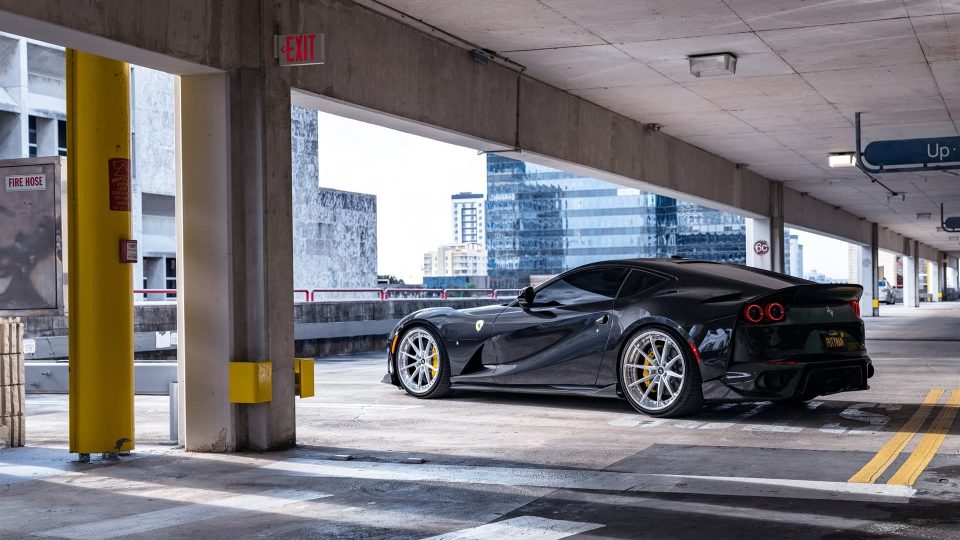 ANRKY AN38 | Ferrari 812 Superfast 2