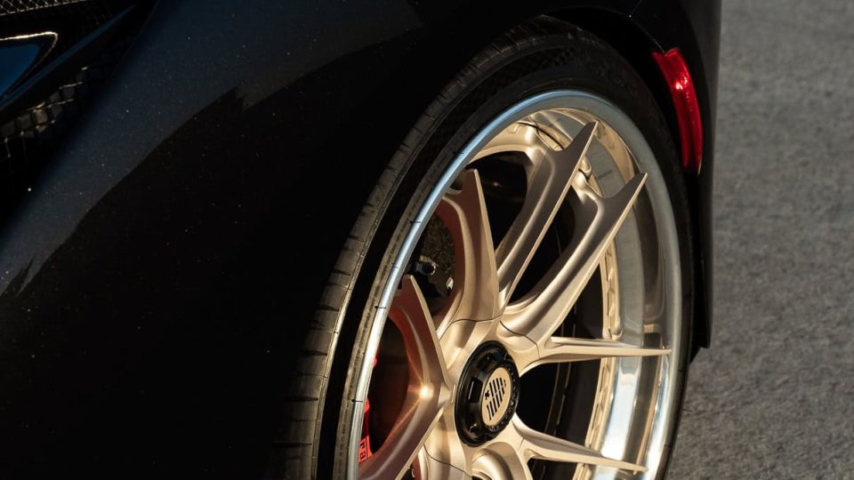 Ferrari F8 Tributo – XR|Series XR-301