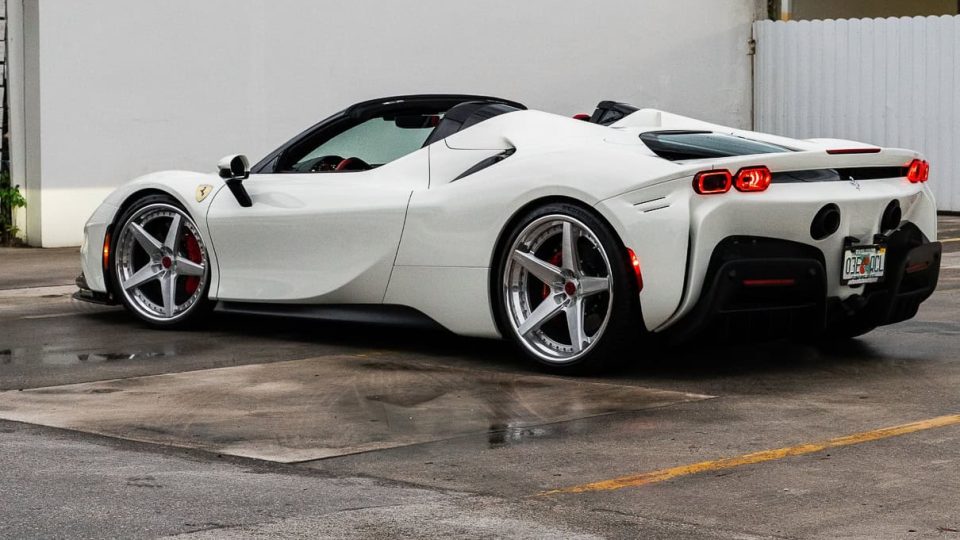 Ferrari SF90 Spider – RETROSeries RS5.3