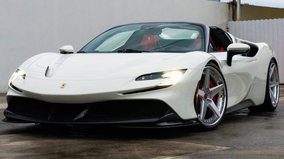 Ferrari SF90 Spider – RETROSeries RS5.3