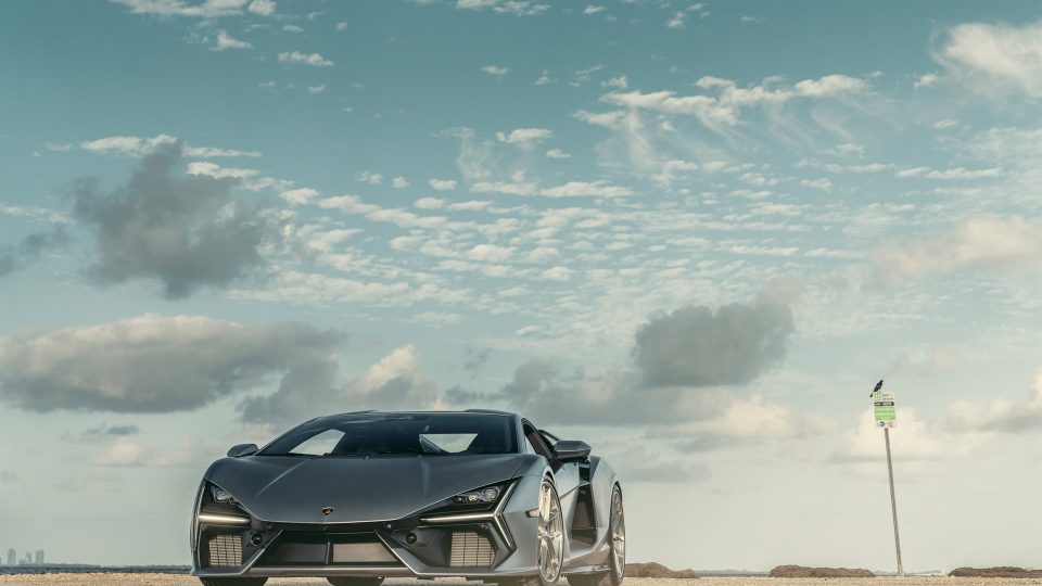 Lamborghini Revuelto on ANRKY XR-301