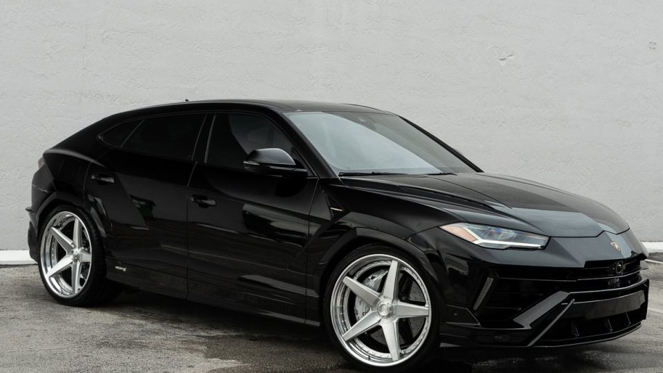 Lamborghini Urus – RETROSeries RS5.3