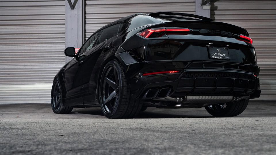 Lamborghini Urus S | Nero Aldebaran | ANRKY RS5.3 | Satin Black | Novitec Essteso Widebody Kit
