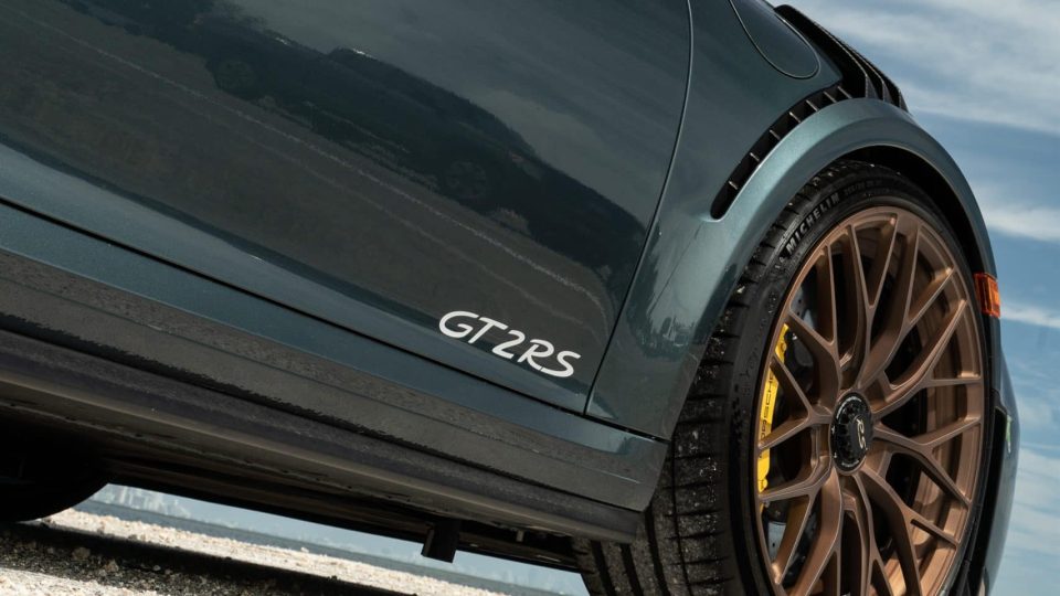 Porsche GT2RS – AN20 AeroSPort
