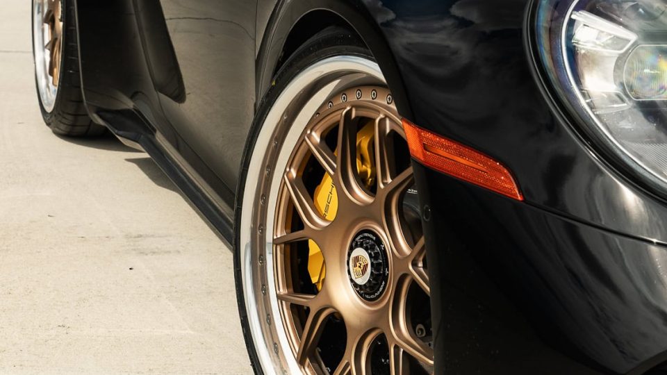Porsche 992 Turbo S | Black | on ANRKY JDX-314 | Satin Mirror Polished Champagne