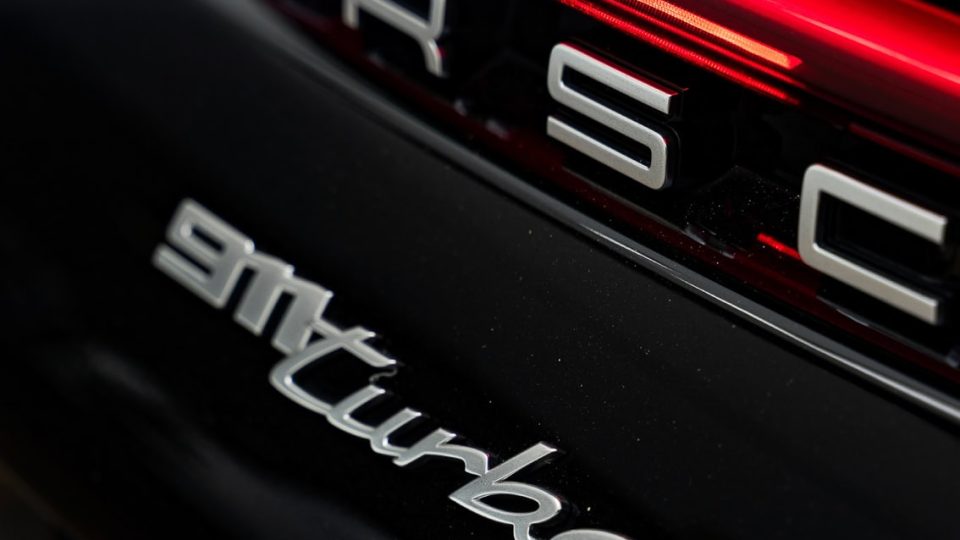 Porsche 992 Turbo S | Black | on ANRKY JDX-314 | Satin Mirror Polished Champagne