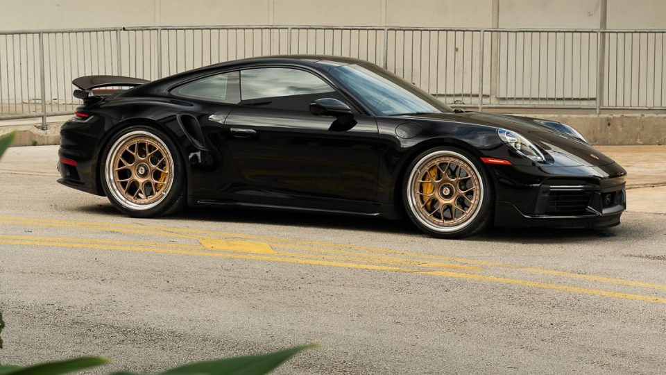 Porsche 992 Turbo S | Black | on ANRKY JDX-314 | Satin Mirror Polished Champagne