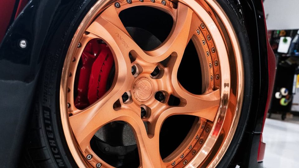 Chevrolet Corvette on XR-305 from ANRKY Wheels