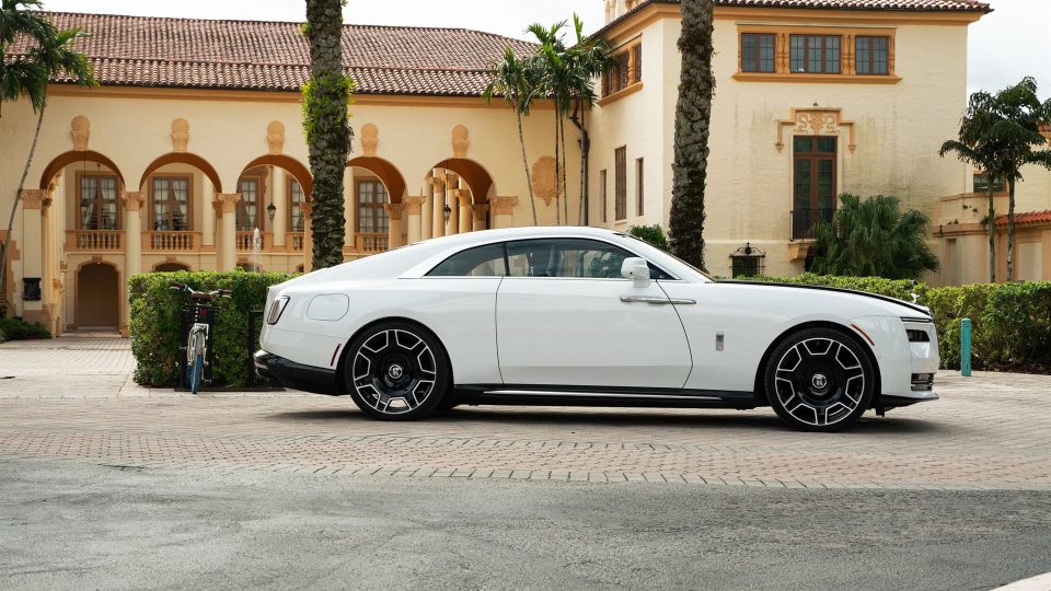 Rolls Royce Spectre – RF|Series RF-177