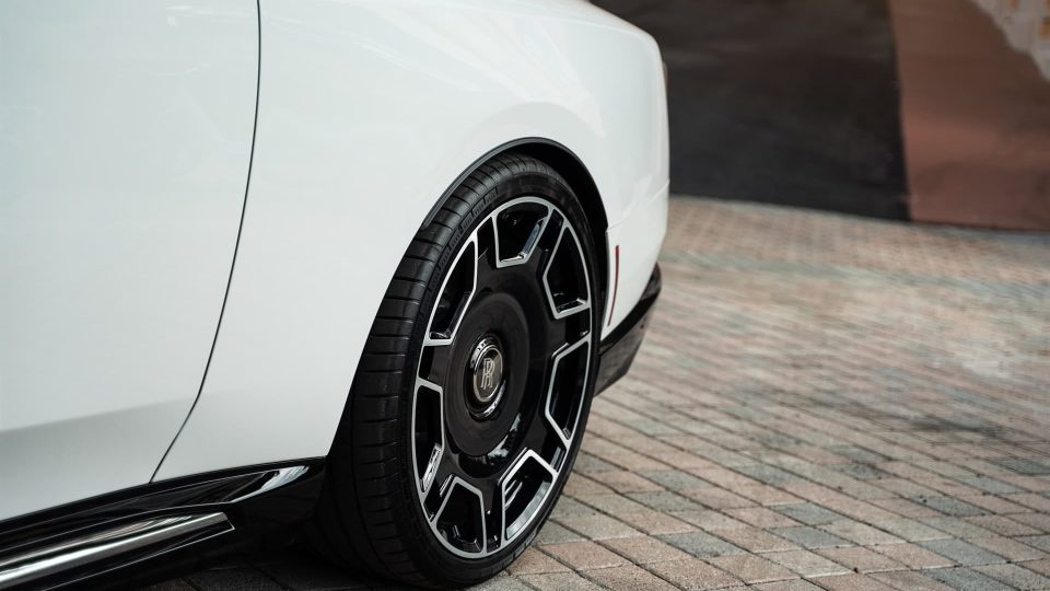 Rolls Royce Spectre – RF|Series RF-177