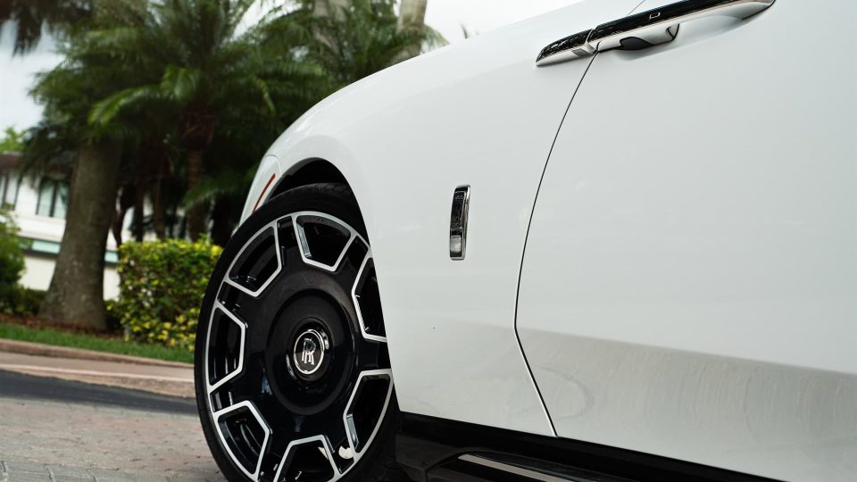 Rolls Royce Spectre – RF|Series RF-177