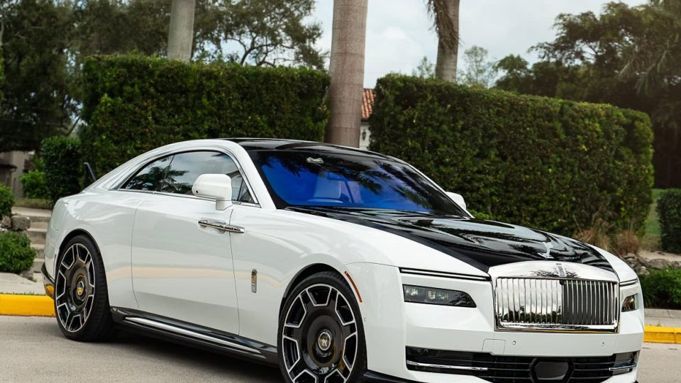 Rolls Royce Spectre – RF|Series RF-177