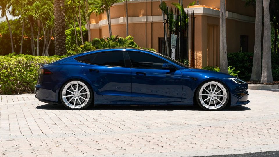 ANRKY AN28 | Tesla Model S Plaid 2