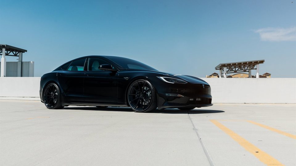 ANRKY AN28 | Tesla Model S Plaid 1