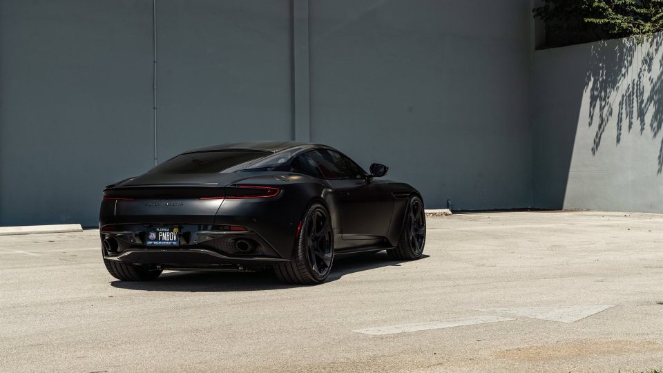 Aston Martin | Satin Jet Black | on ANRKY XR-305 | Satin Mirror Polished Smoke