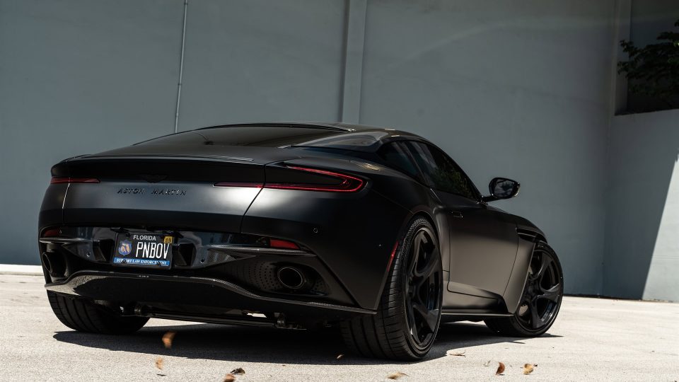 Aston Martin | Satin Jet Black | on ANRKY XR-305 | Satin Mirror Polished Smoke