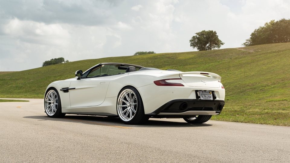 HRE S104SC | Aston Martin Vanquish Volante
