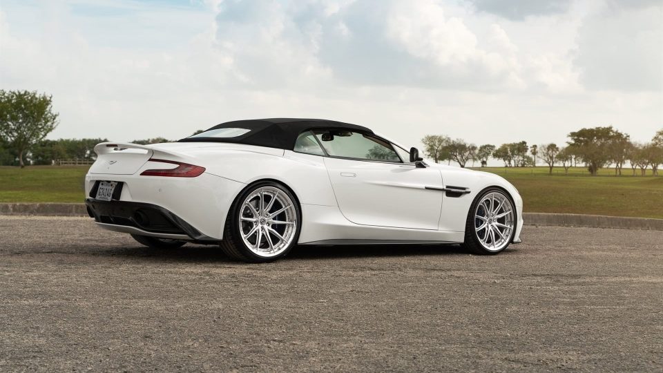 HRE S104SC | Aston Martin Vanquish Volante