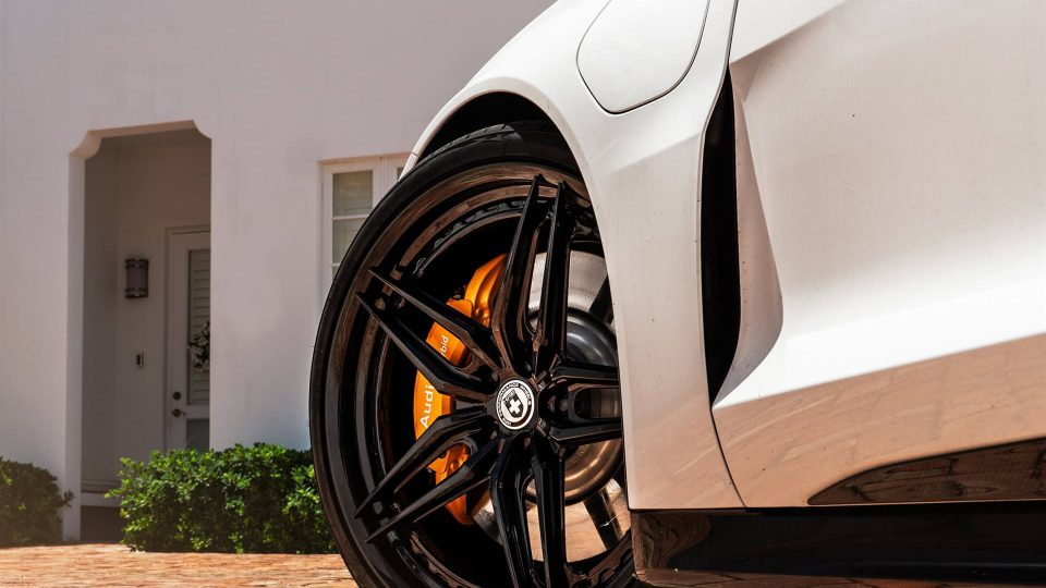 Audi RS e-tron GT | Arkona White | HRE S107SC | Gloss Black