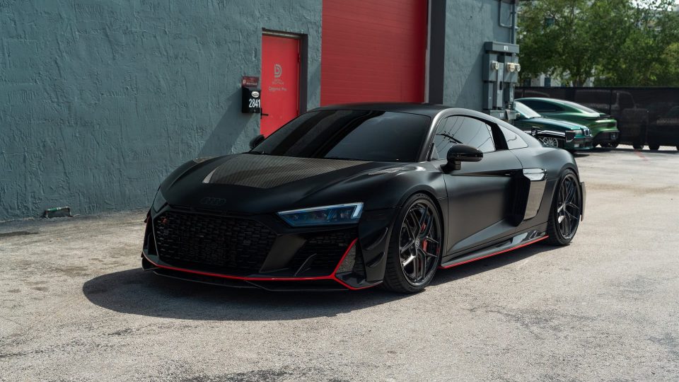Audi R8