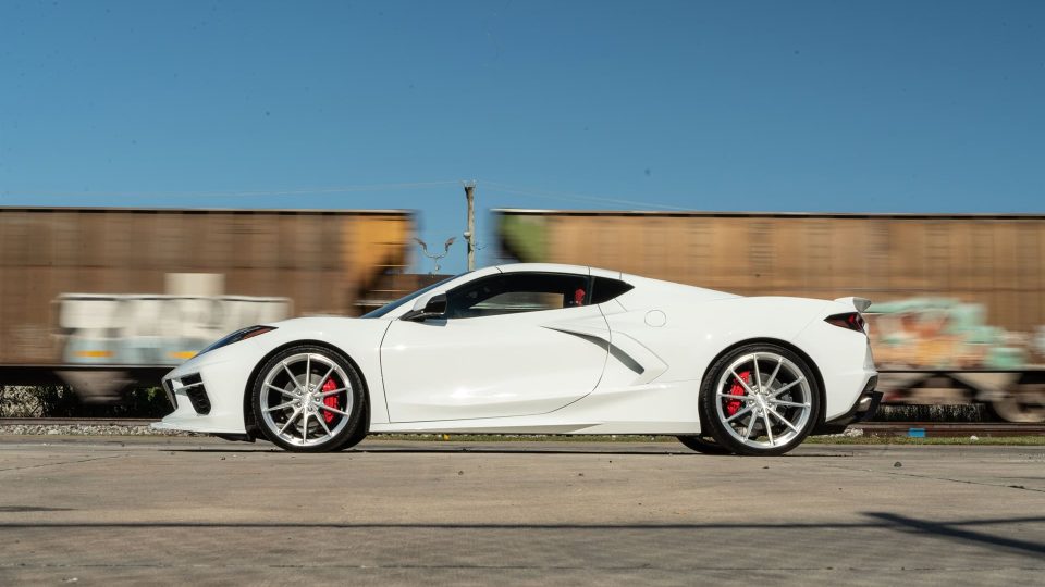 Chevrolet Corvette C8 | Artic Wight | on ANRKY AN12 | Brushed Clear