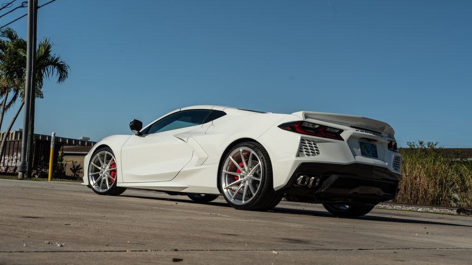 Chevrolet Corvette C8 | Artic Wight | on ANRKY AN12 | Brushed Clear